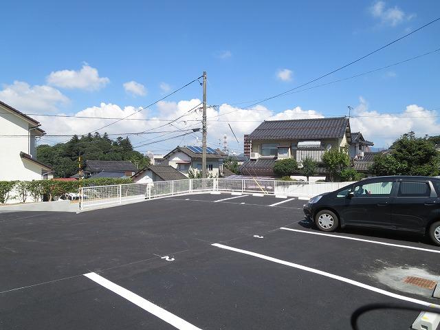 荒川駐車場の外観・駐車場イメージ1枚目
