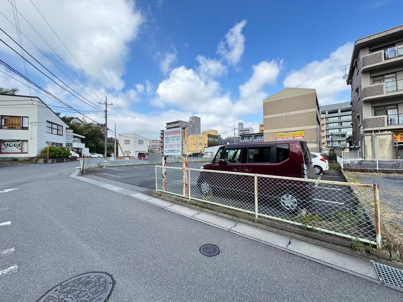 ブルースカイ駐車場の外観・駐車場イメージ1枚目