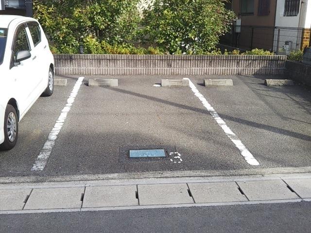 ヴィクトワール　Ⅱ(30878)の外観・駐車場イメージ1枚目
