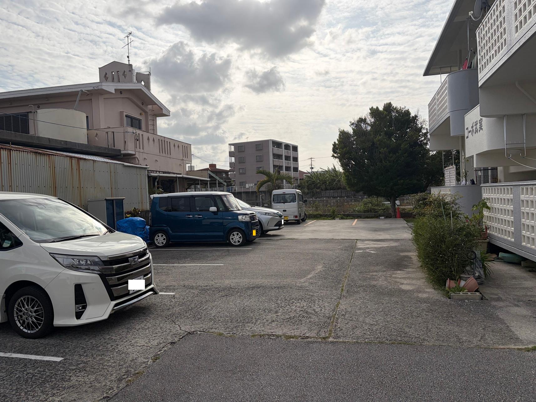 コーポ武実契約駐車場の外観・駐車場イメージ1枚目