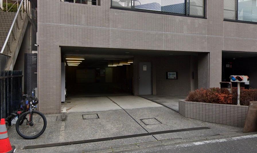 麻布パークサイドの外観・駐車場イメージ1枚目