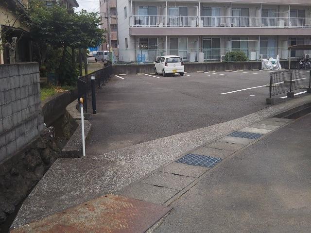 ルフラン(32068)の外観・駐車場イメージ1枚目