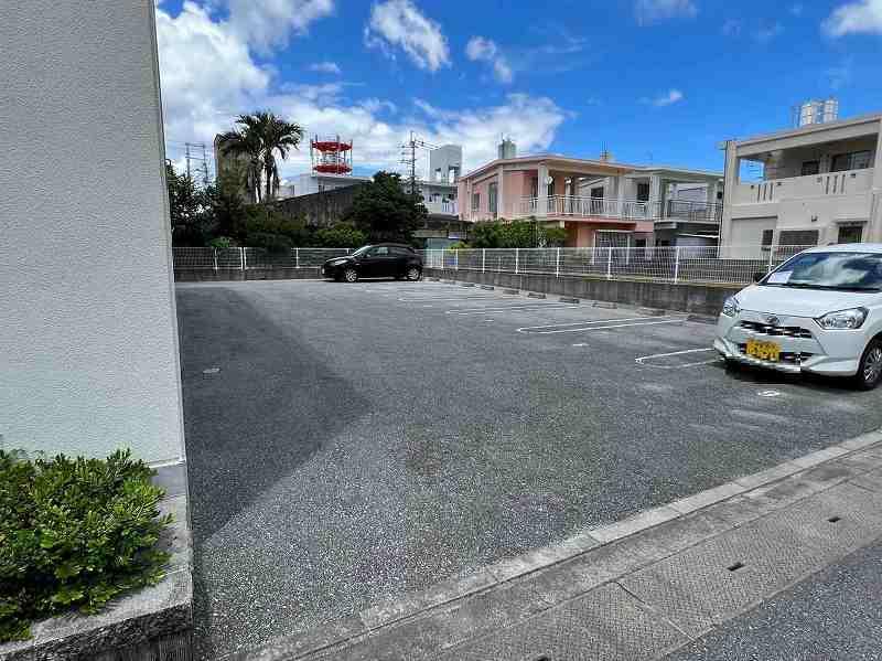 クレイノヴァンヴェール宇栄原(55710)の外観・駐車場イメージ1枚目