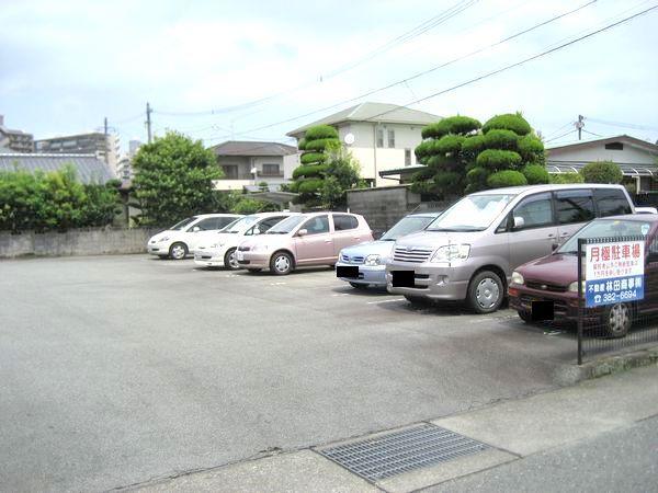 本田駐車場の外観・駐車場イメージ2枚目