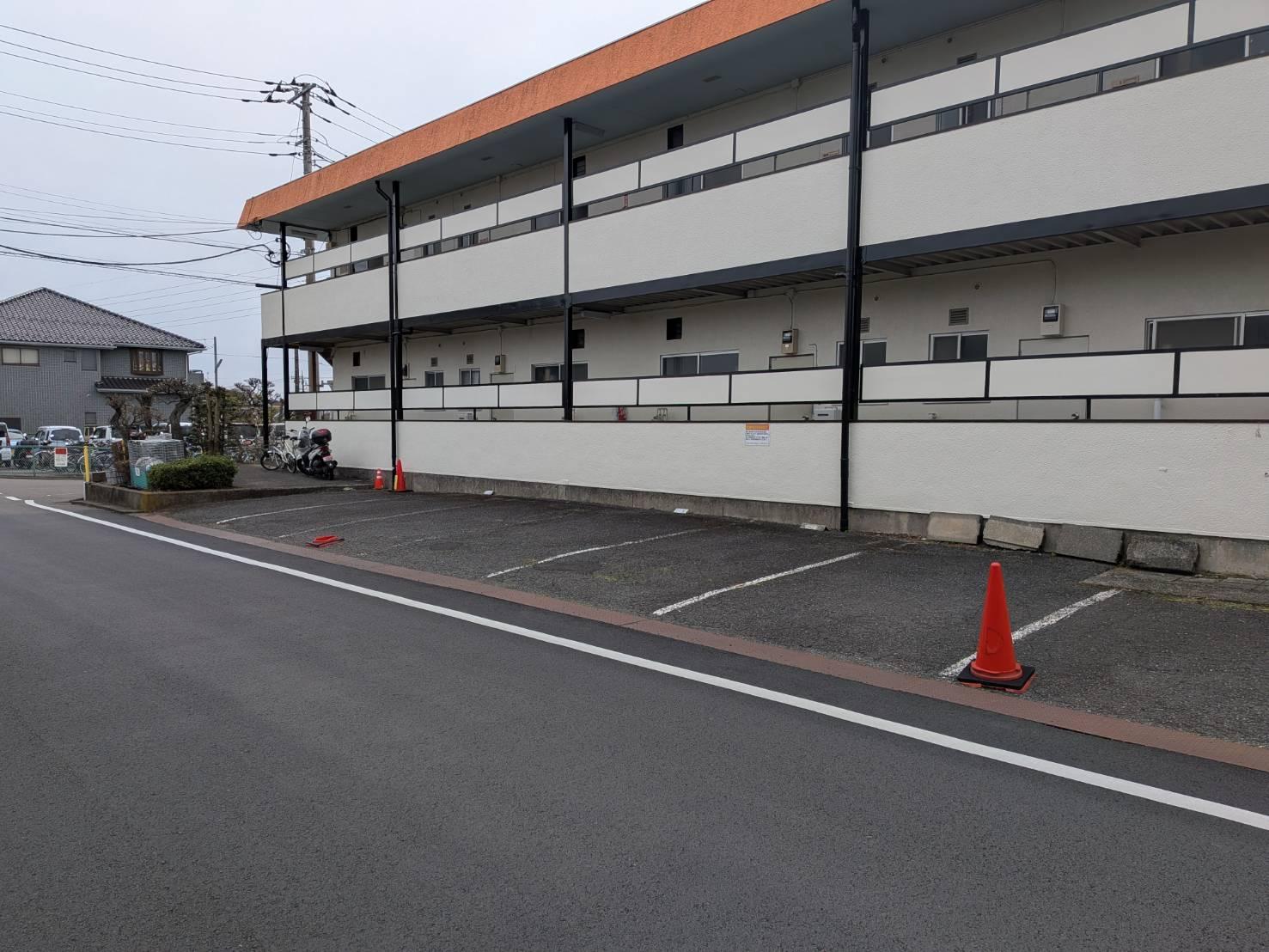 第一雄コーポ駐車場の外観・駐車場イメージ1枚目