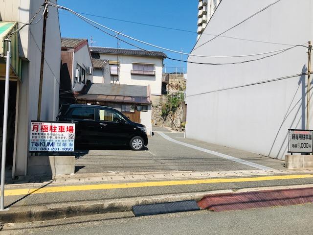江原駐車場の外観・駐車場イメージ1枚目