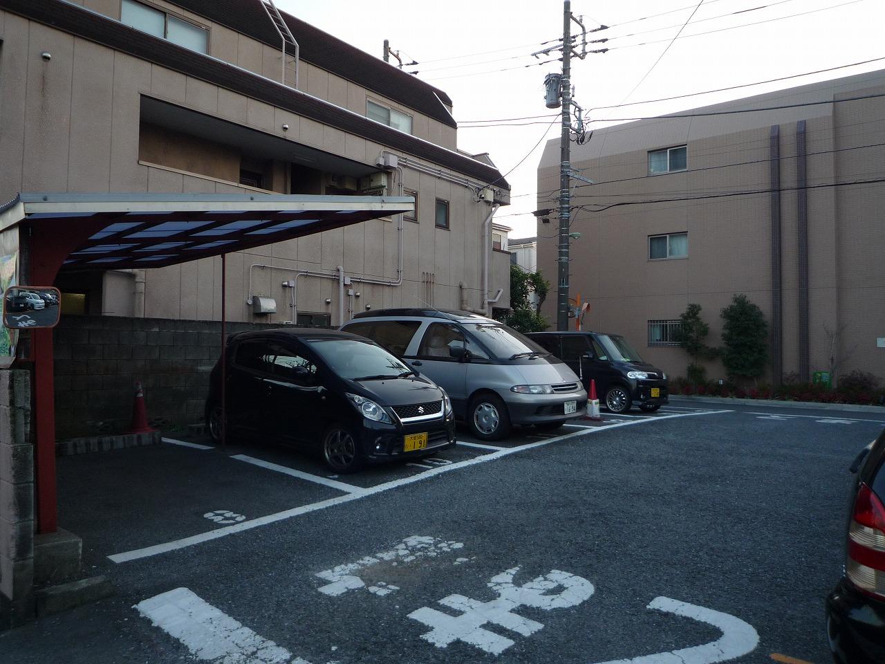 鳴利駐車場第２の外観・駐車場イメージ2枚目