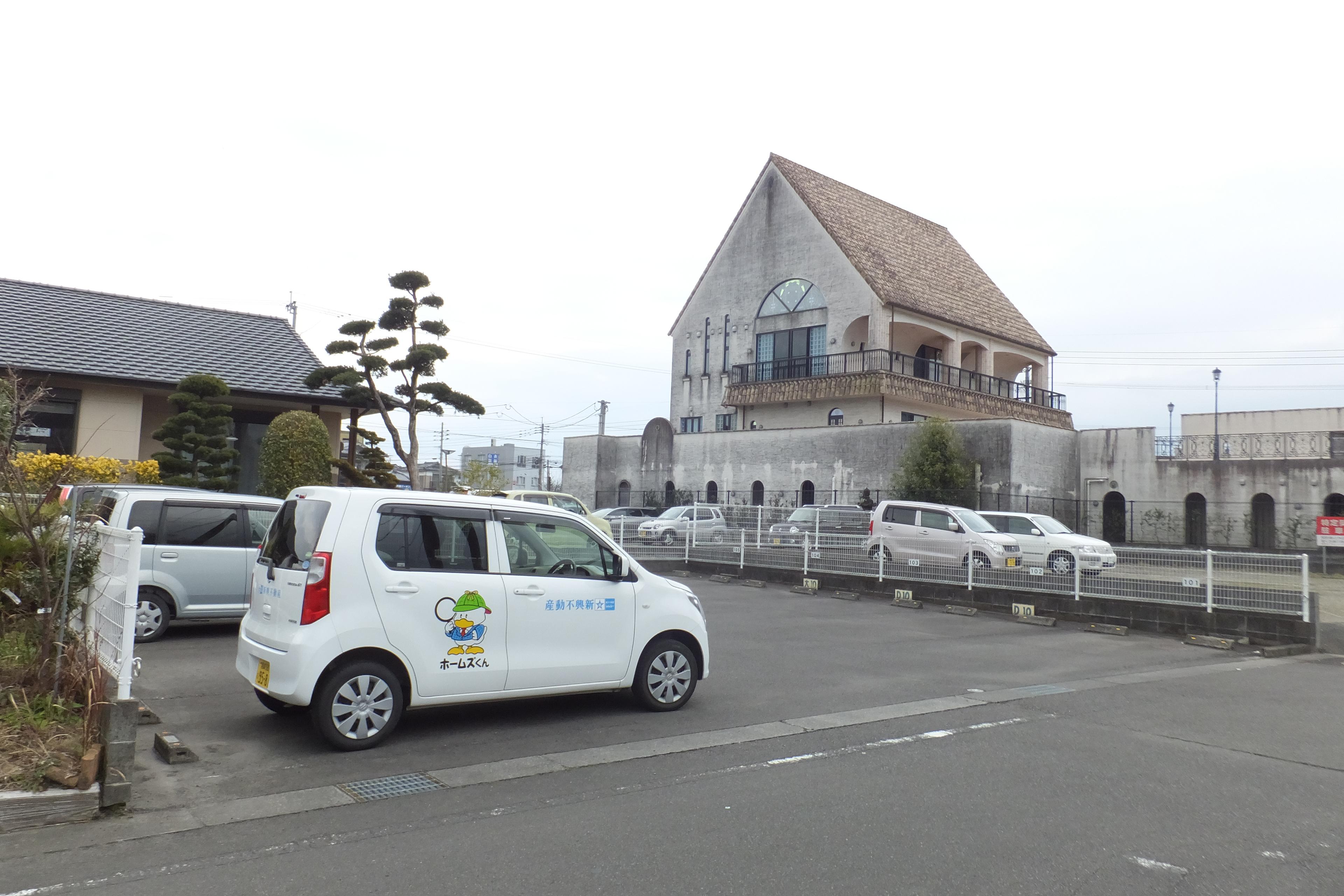 公園前駐車場の外観・駐車場イメージ2枚目