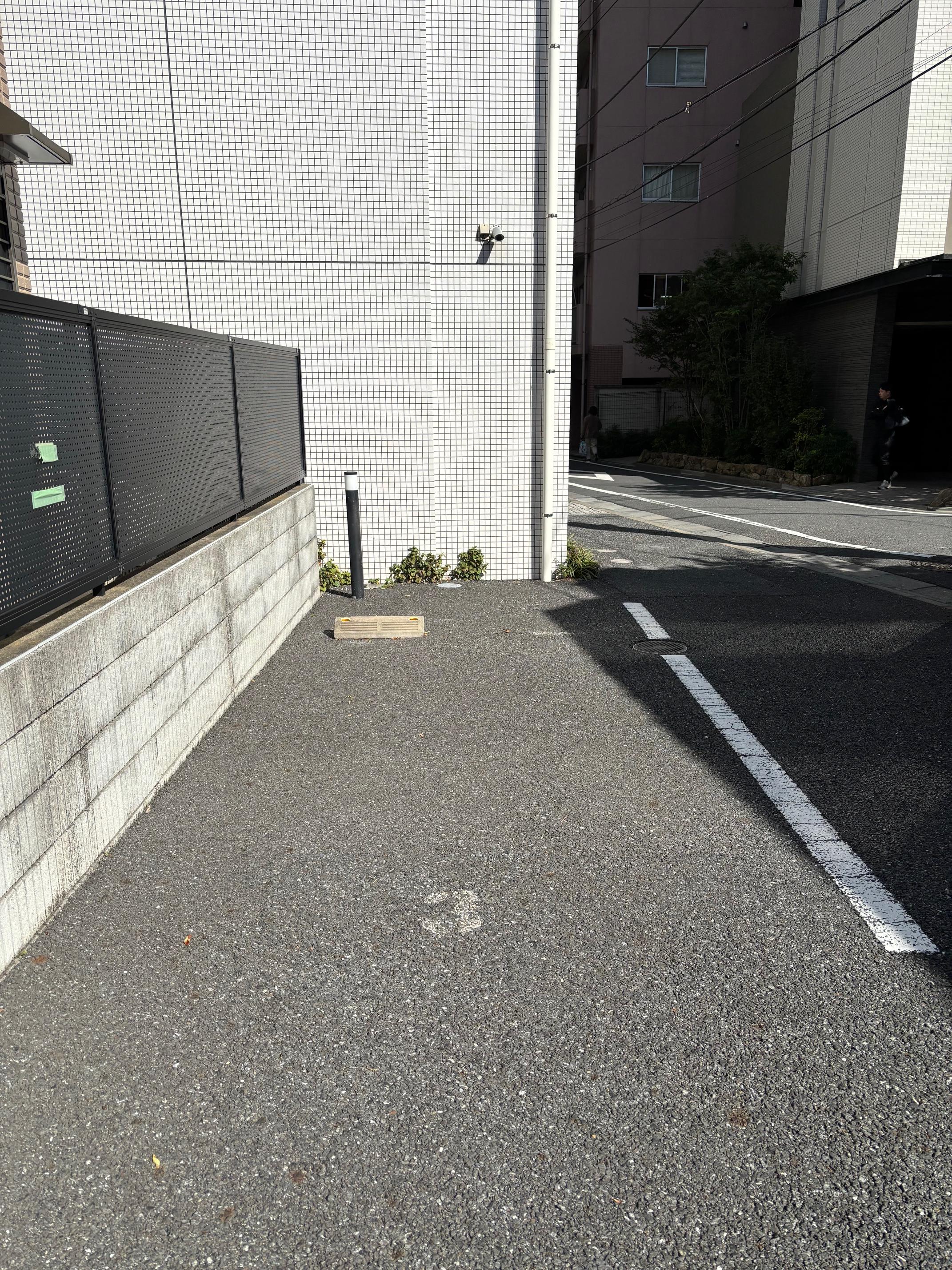 中目黒4丁目駐車場の外観・駐車場イメージ3枚目