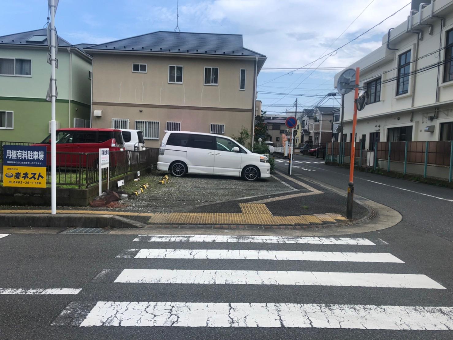 東中原2丁目駐車場の外観・駐車場イメージ2枚目