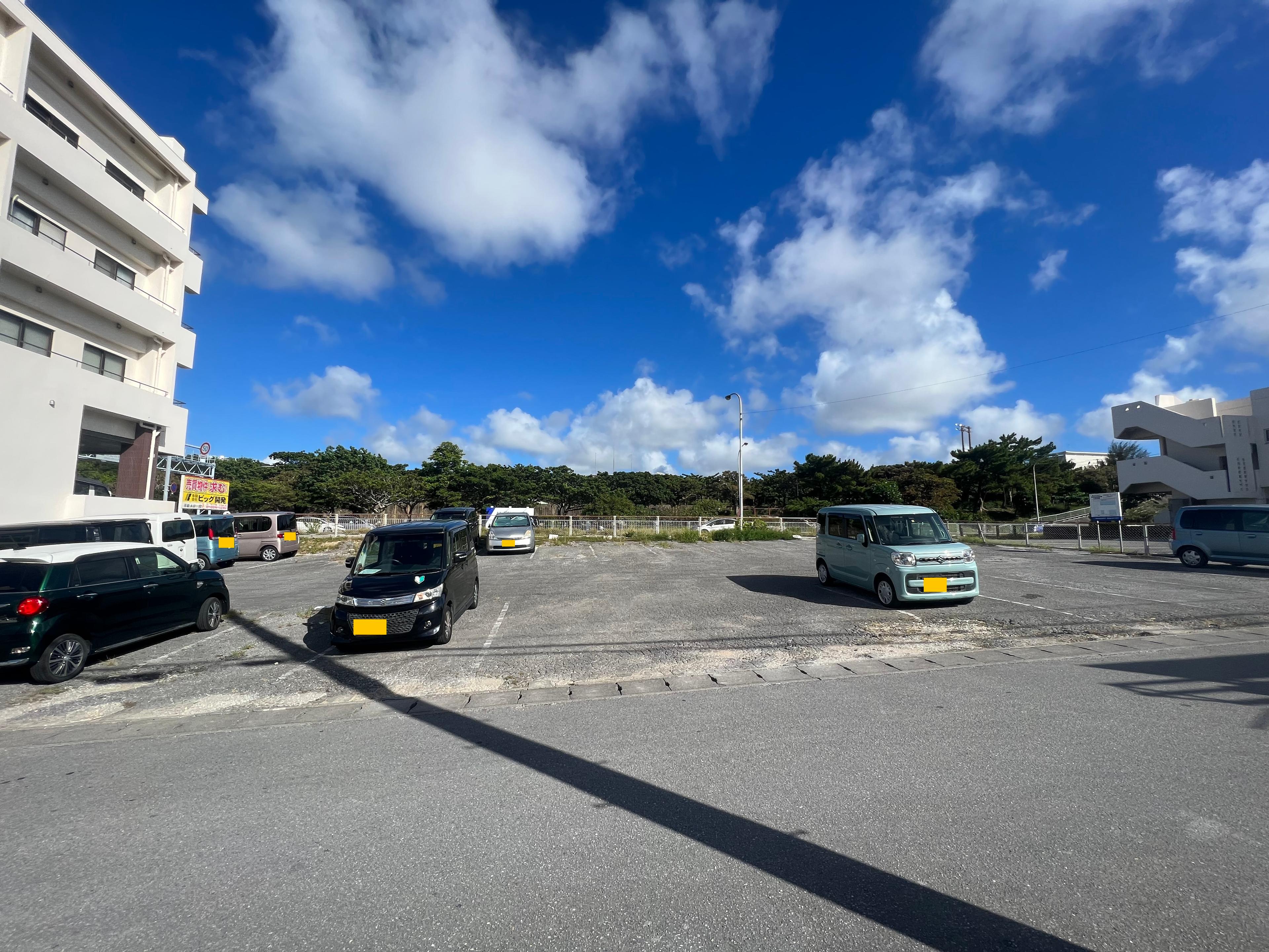伊祖駐車場の外観・駐車場イメージ2枚目