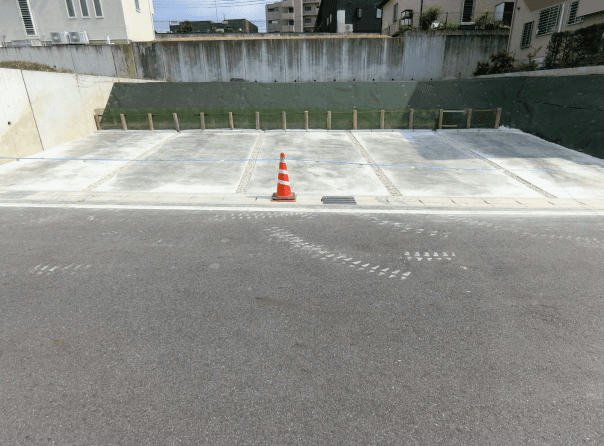 土橋Mパークの外観・駐車場イメージ1枚目