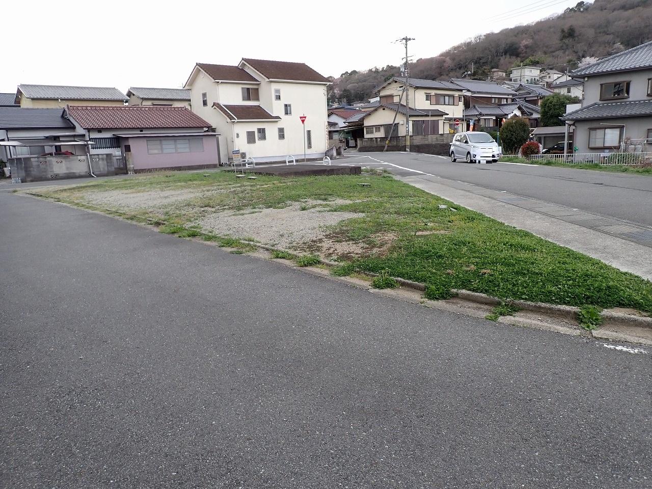 防火水槽横駐車場の外観・駐車場イメージ2枚目