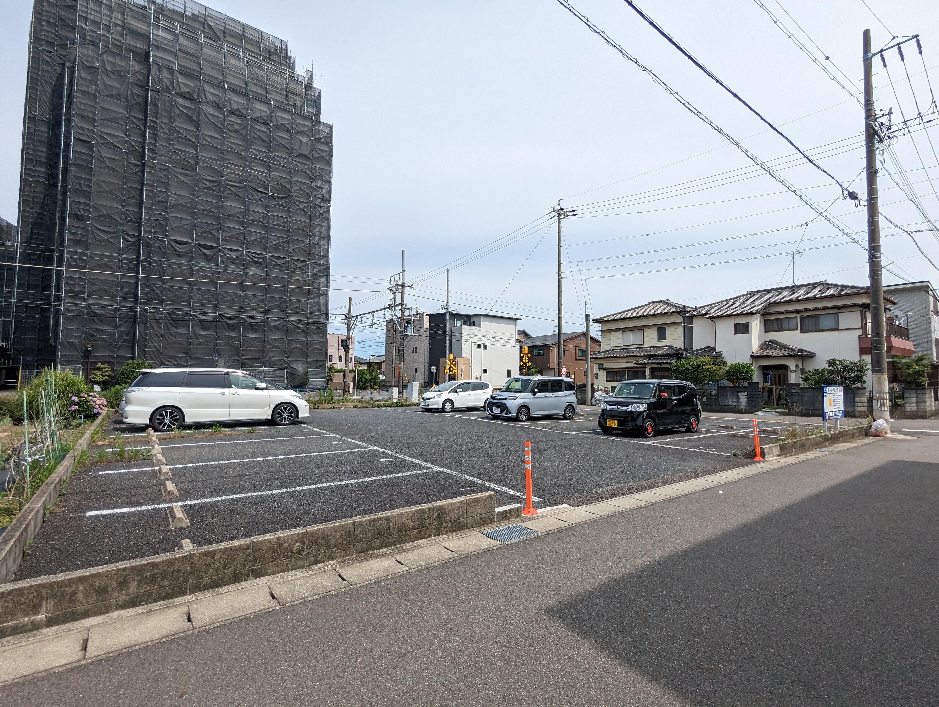 カトレアパークの外観・駐車場イメージ1枚目