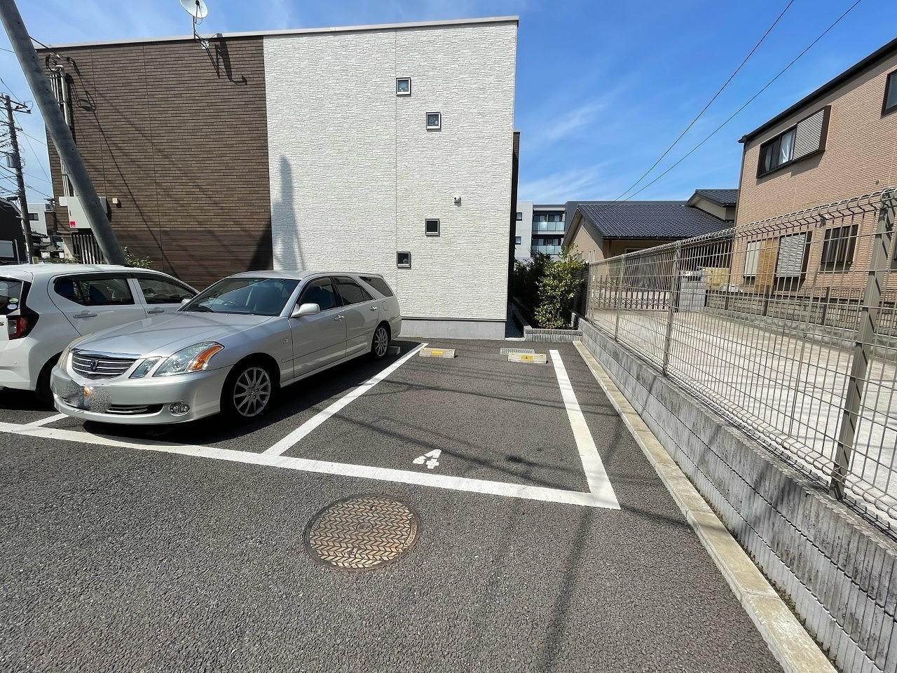 クレイノサードＴ(57529)の外観・駐車場イメージ1枚目