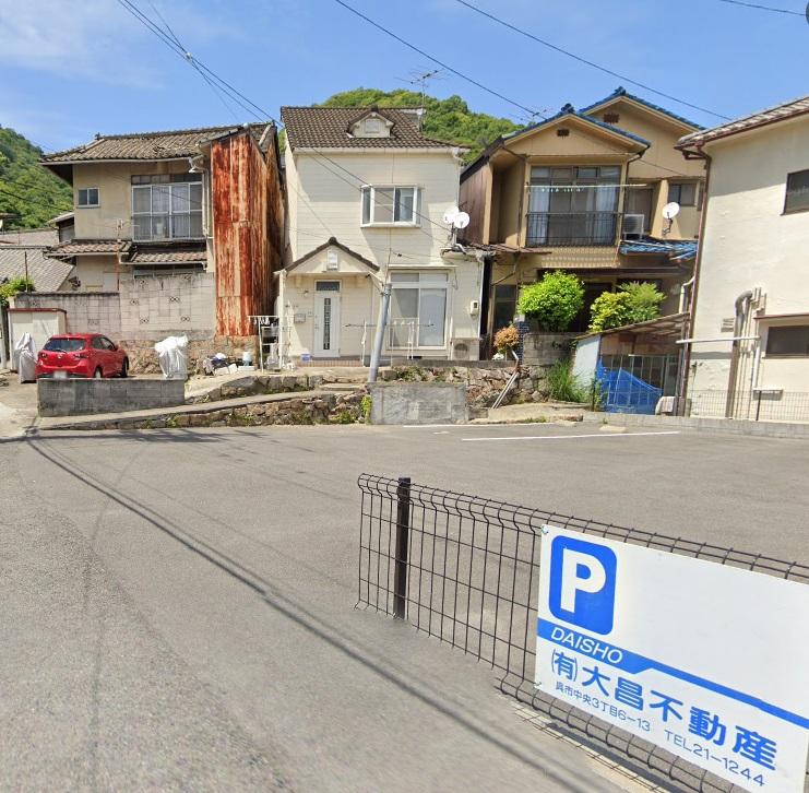 東愛宕　E-30　の外観・駐車場イメージ1枚目