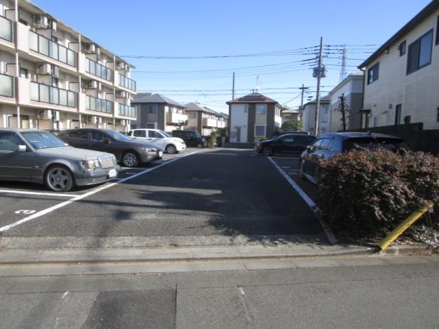 サクラメント駐車場の外観・駐車場イメージ1枚目