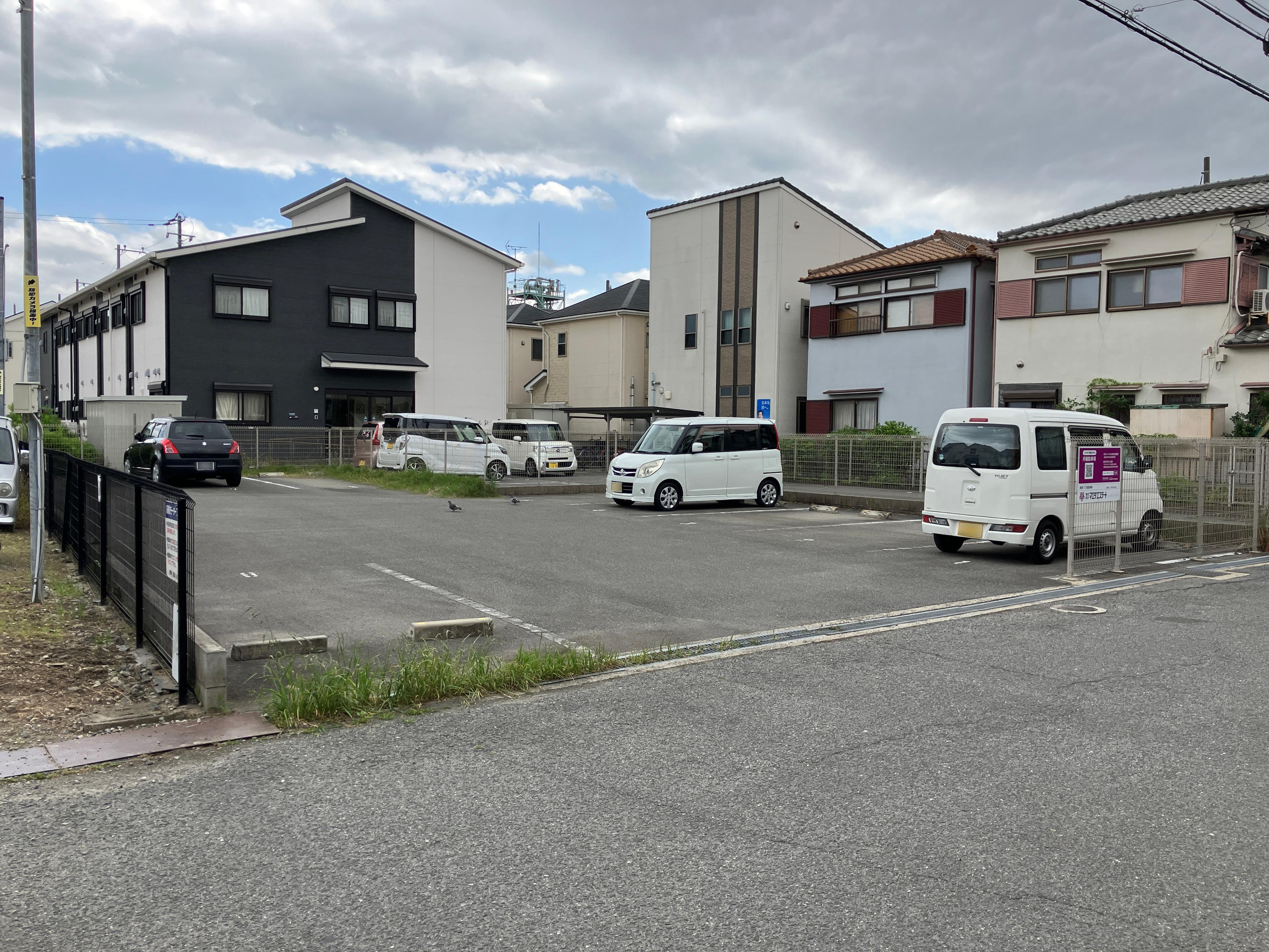 新家１丁目駐車場の外観・駐車場イメージ1枚目
