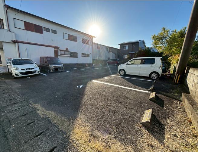 吉村町パーキングの外観・駐車場イメージ2枚目