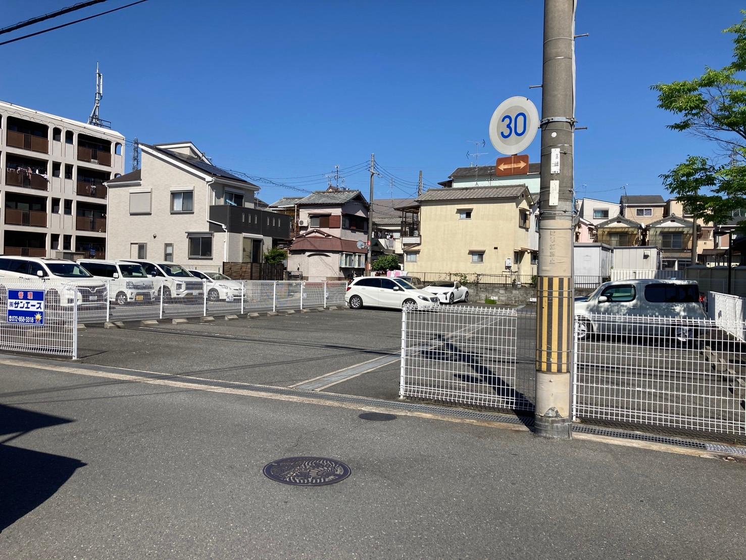 エル・クルーセ駐車場の外観・駐車場イメージ3枚目
