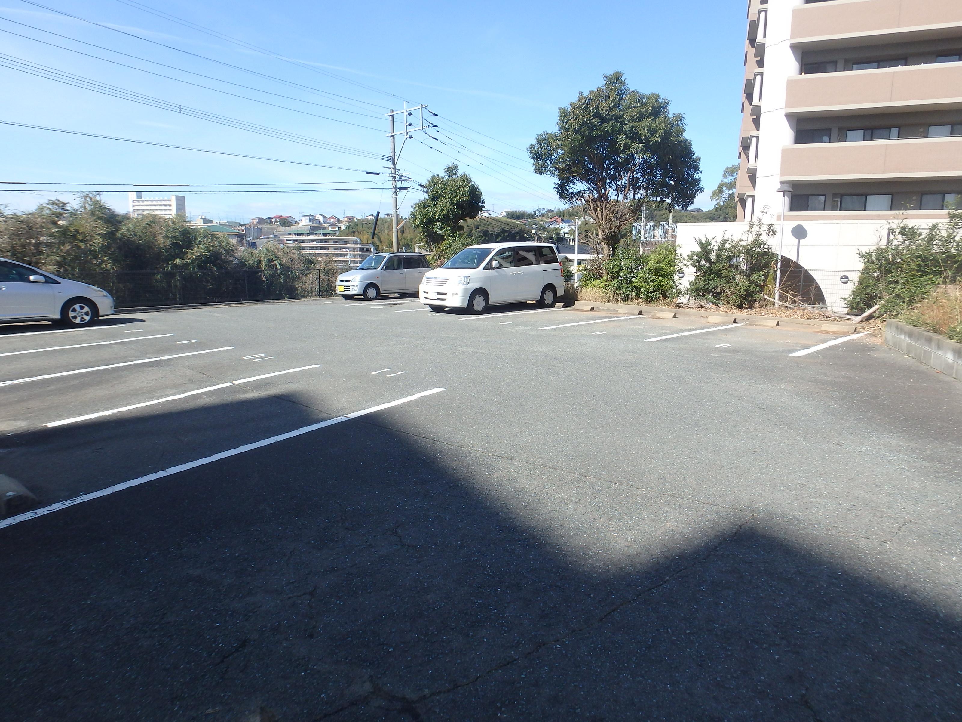 和白丘1丁目駐車場の外観・駐車場イメージ3枚目