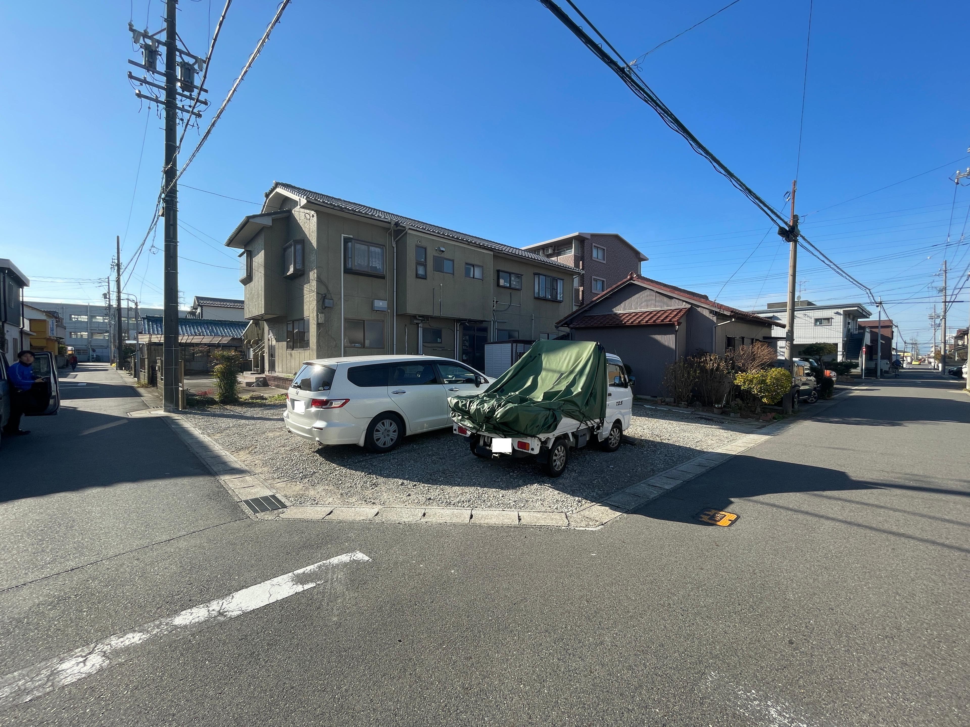西赤土40パークの外観・駐車場イメージ2枚目