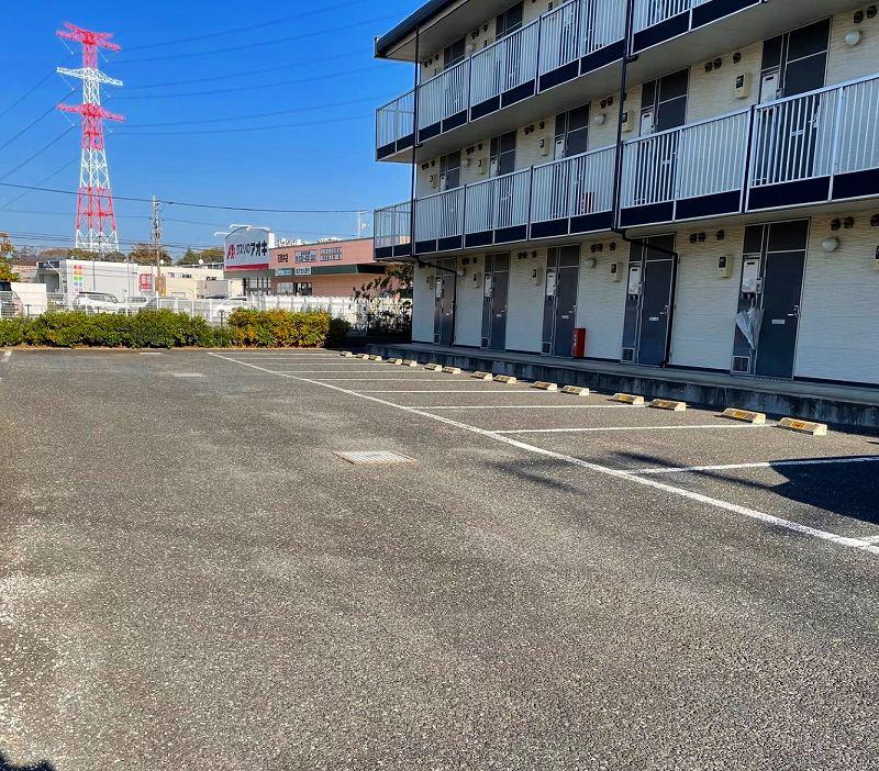 ボヌール　ドゥマン(35605)の外観・駐車場イメージ1枚目