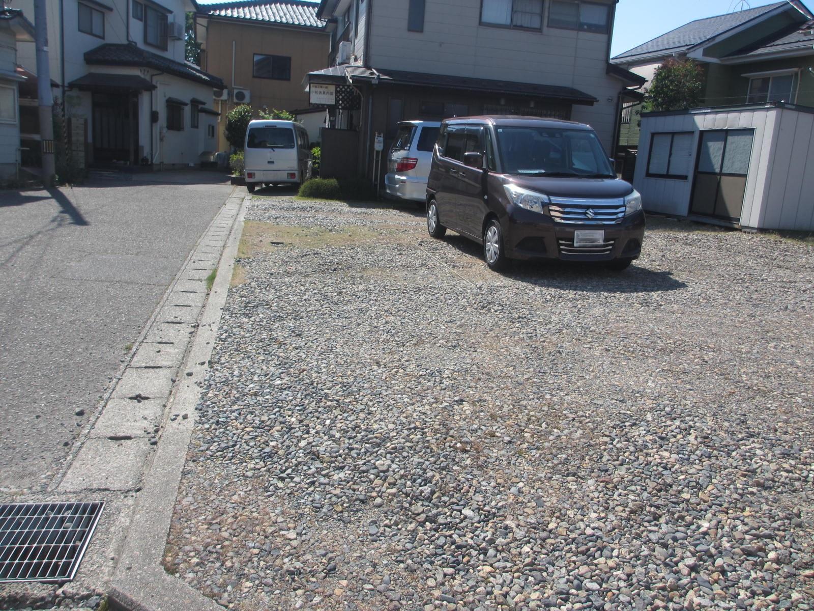第83駐車場の外観・駐車場イメージ3枚目