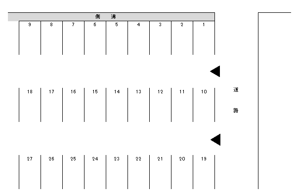 城東中央３丁目外崎駐車場の駐車配置図