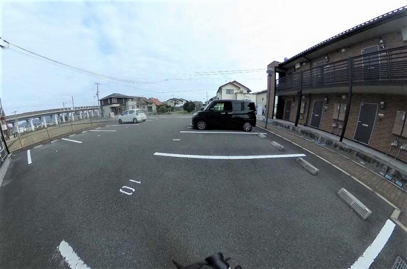ウイングＡ(53942)の外観・駐車場イメージ1枚目