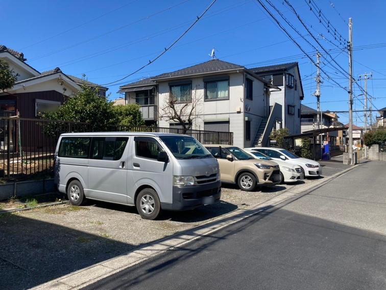 沼田駐車場Bの外観・駐車場イメージ2枚目