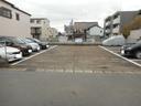駅西パーキングの駐車場