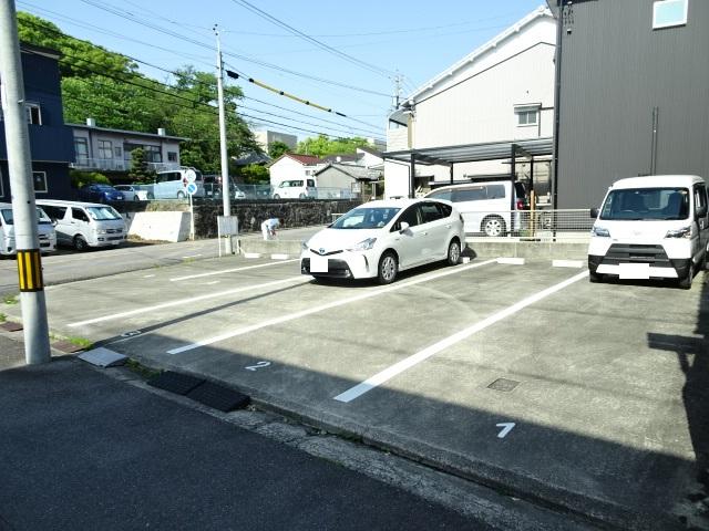 小林駐車場の外観・駐車場イメージ2枚目