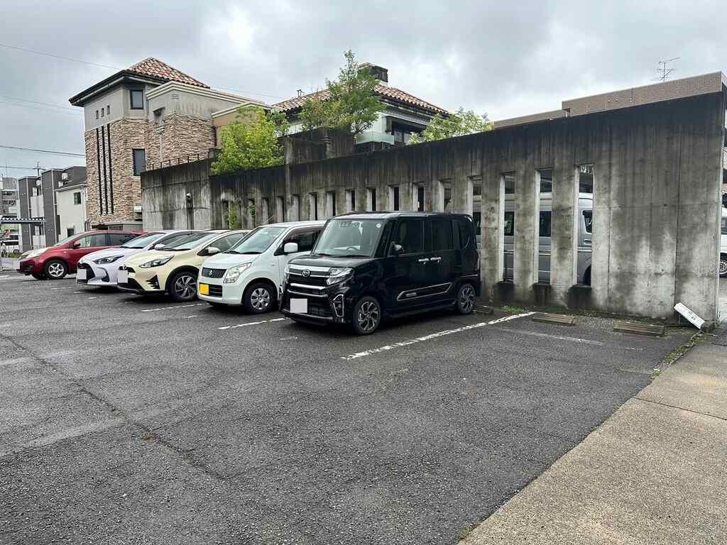 FK辻本通1丁目駐車場の外観・駐車場イメージ2枚目