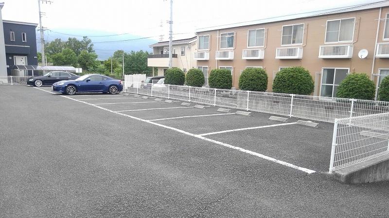 双葉(17454)の外観・駐車場イメージ1枚目