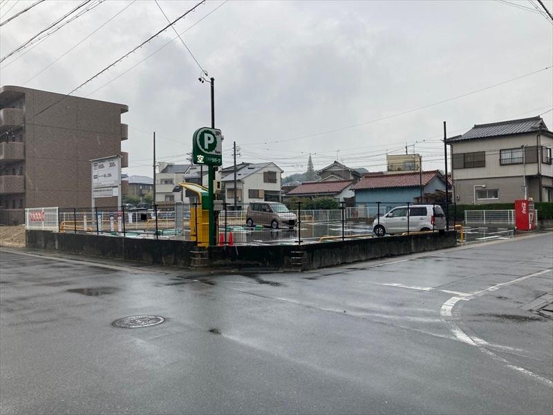 浦里３丁目の外観・駐車場イメージ1枚目