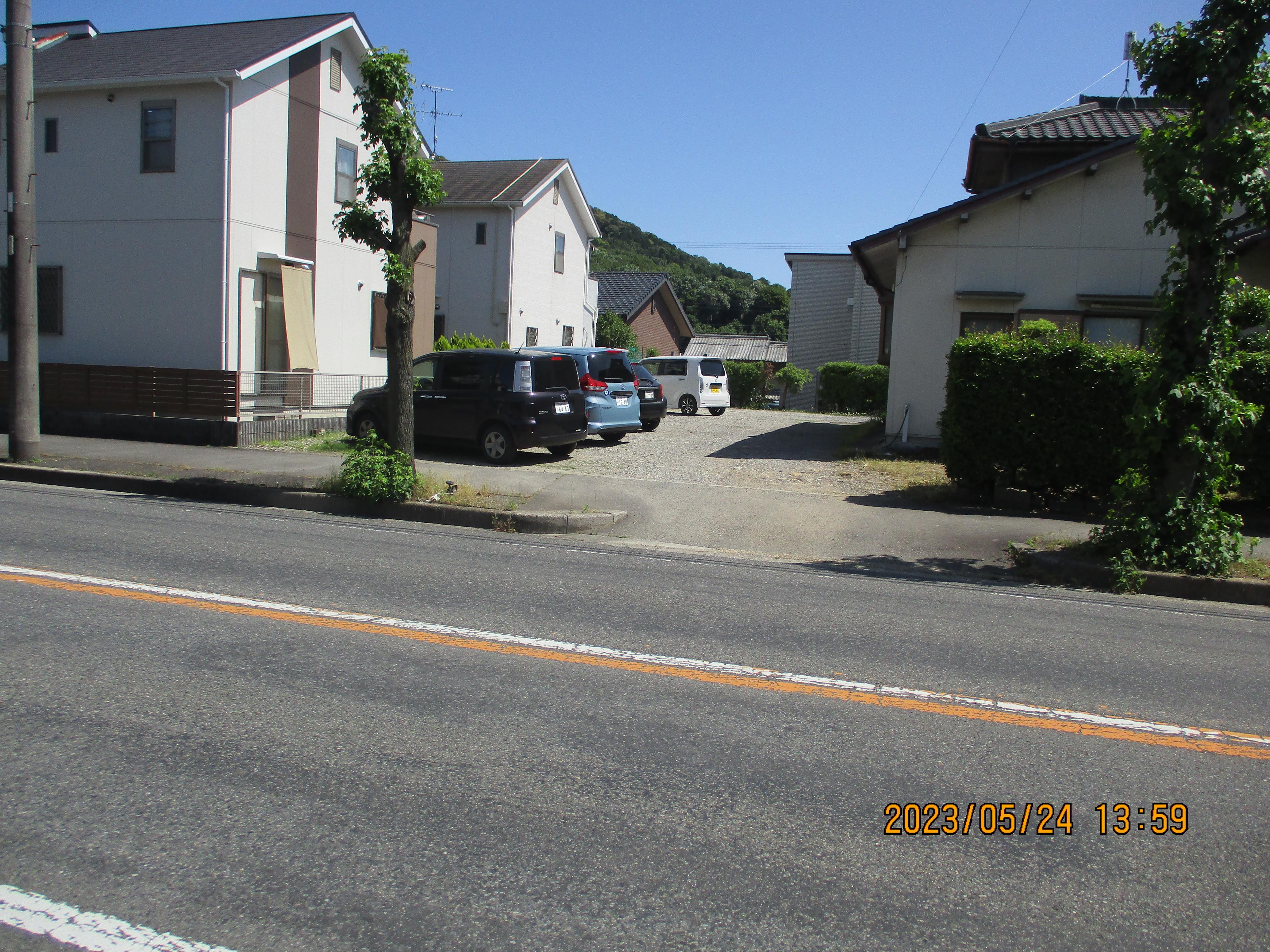 J-717の外観・駐車場イメージ1枚目