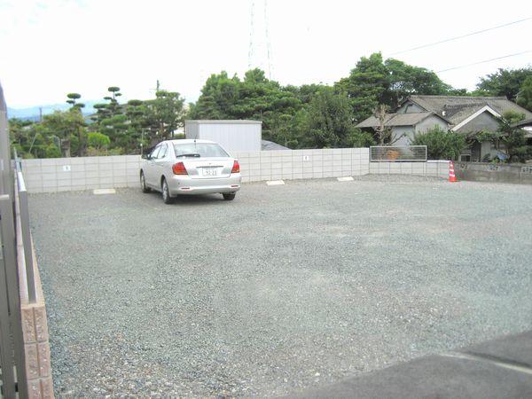 桜木4丁目駐車場の外観・駐車場イメージ2枚目