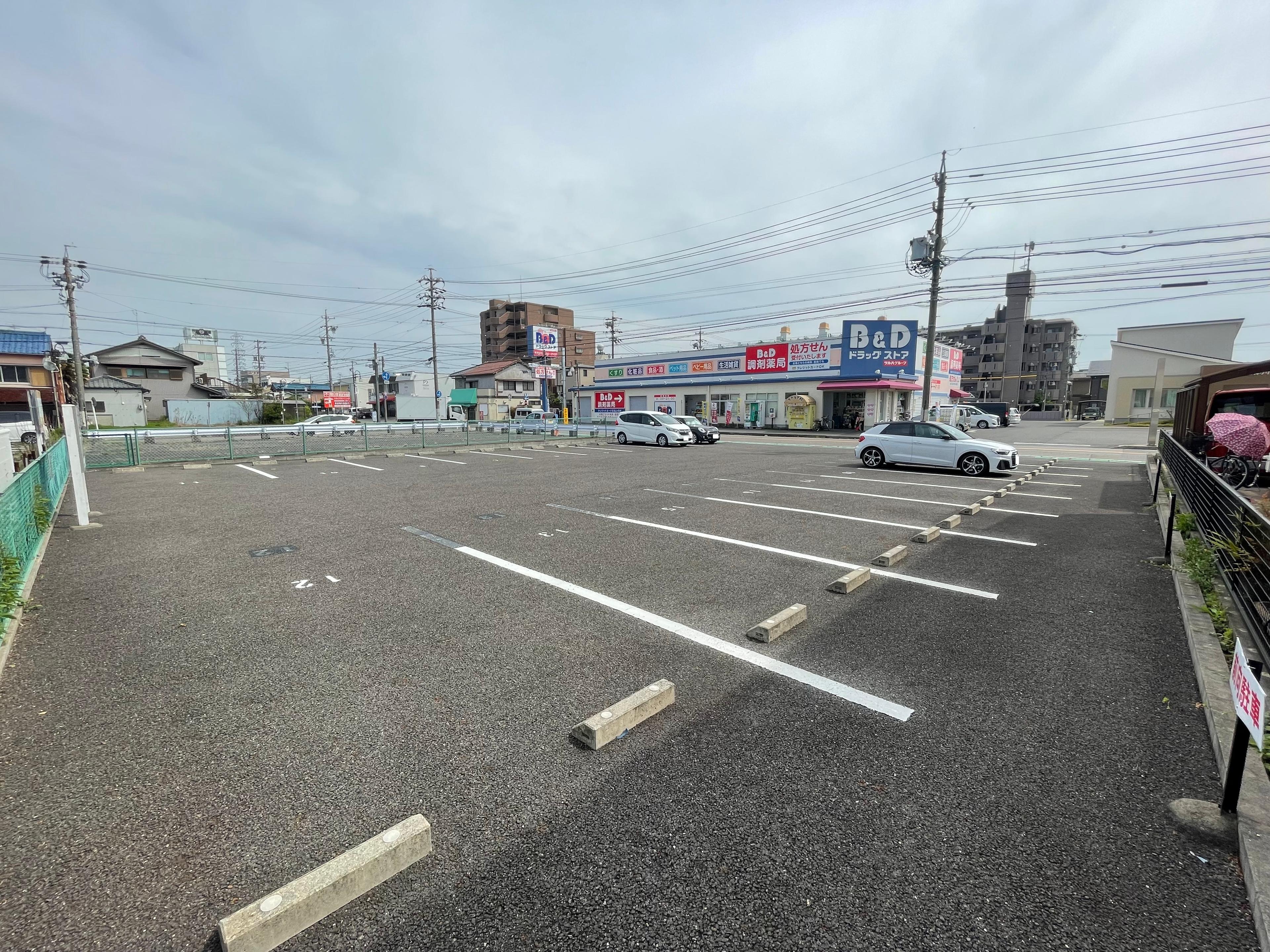 徳重メロディパークの外観・駐車場イメージ2枚目