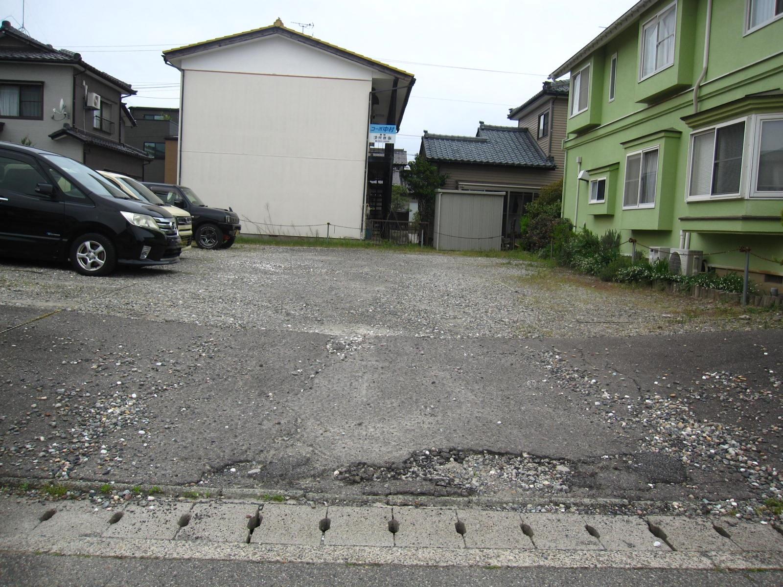 第35駐車場の外観・駐車場イメージ2枚目