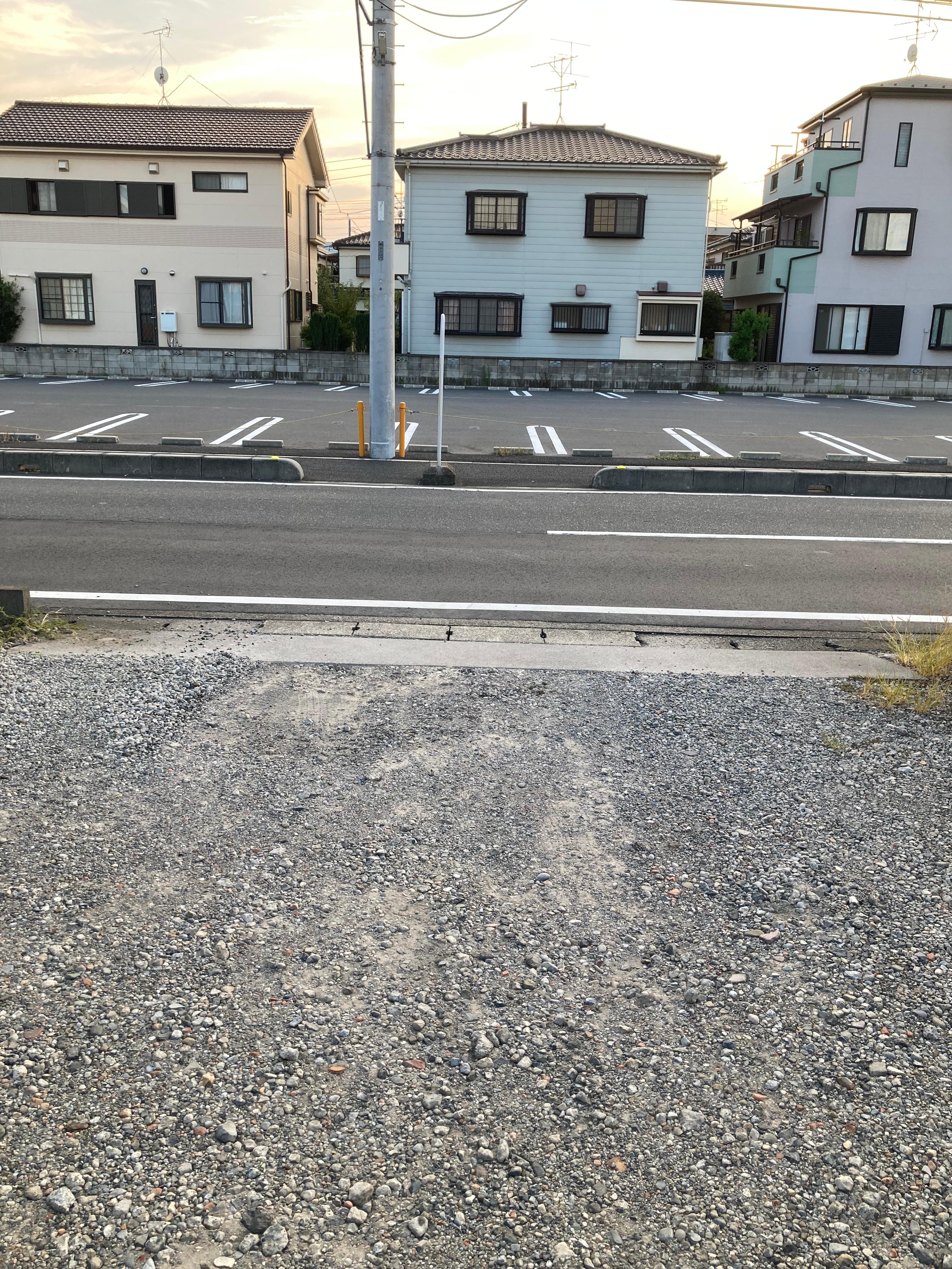オーロラパーキングの外観・駐車場イメージ3枚目