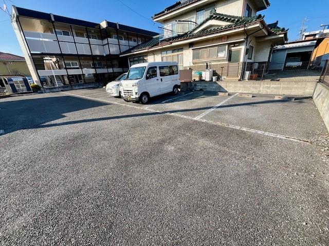 ムーラ(31419)の外観・駐車場イメージ1枚目