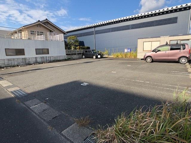 南安長2丁目136駐車場の外観・駐車場イメージ2枚目