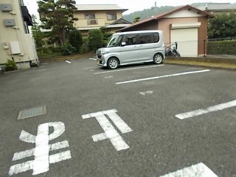 メローネⅥ(26398)の外観・駐車場イメージ1枚目