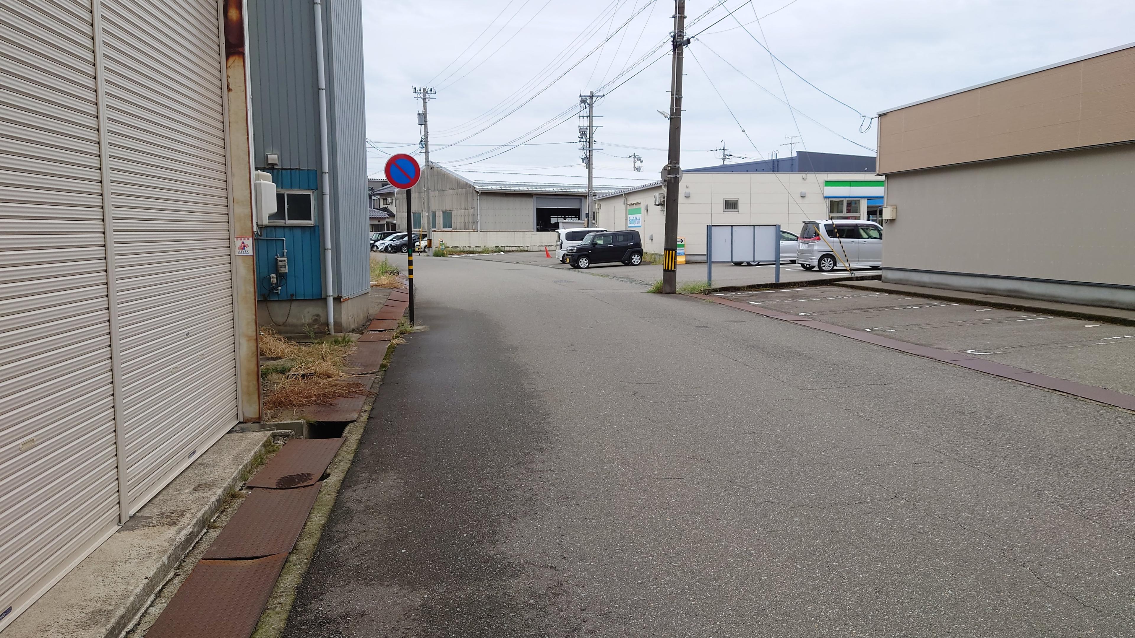 YM倉庫駐車場の外観・駐車場イメージ2枚目