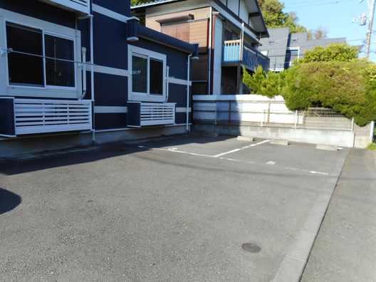 ナトーラ玉縄(45675)の外観・駐車場イメージ2枚目