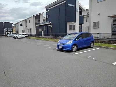 ＭＡＫＩ(43717)の外観・駐車場イメージ1枚目