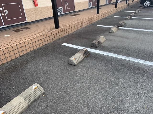 アルカンシェル藤阪(31128)の外観・駐車場イメージ1枚目
