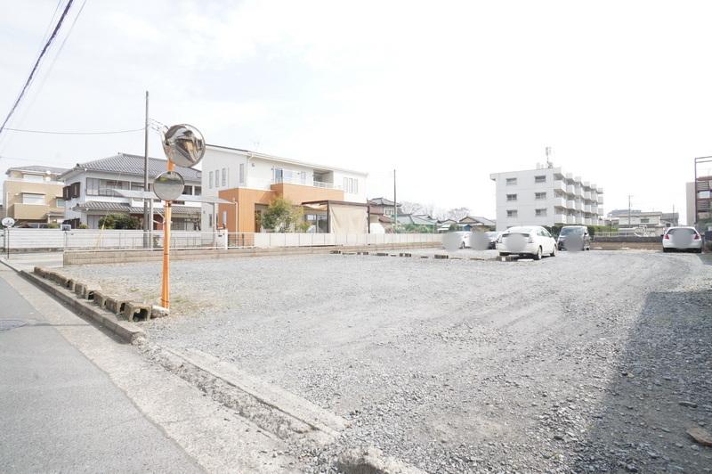 堀原パーキングの外観・駐車場イメージ1枚目