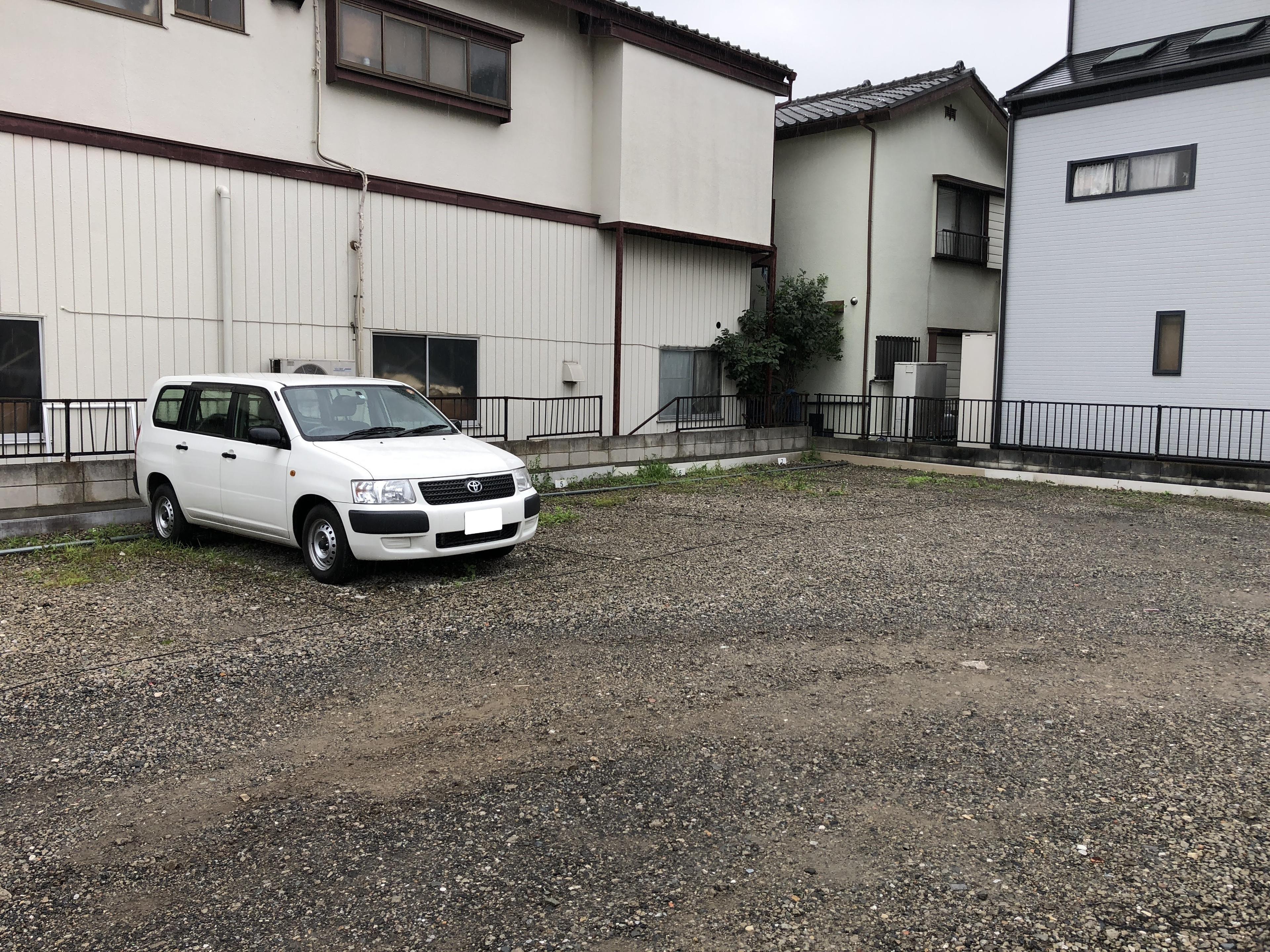 在家駐車場の外観・駐車場イメージ3枚目